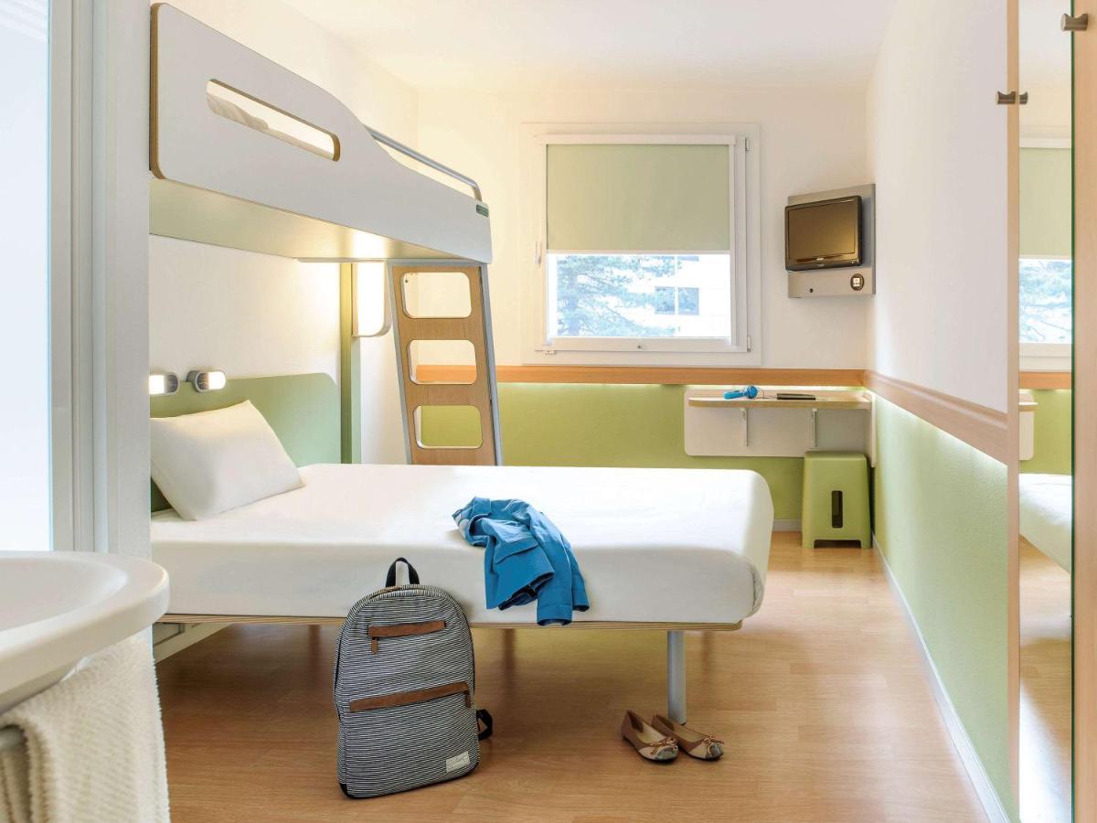 Ibis budget Orléans Sud Comet Exterior foto